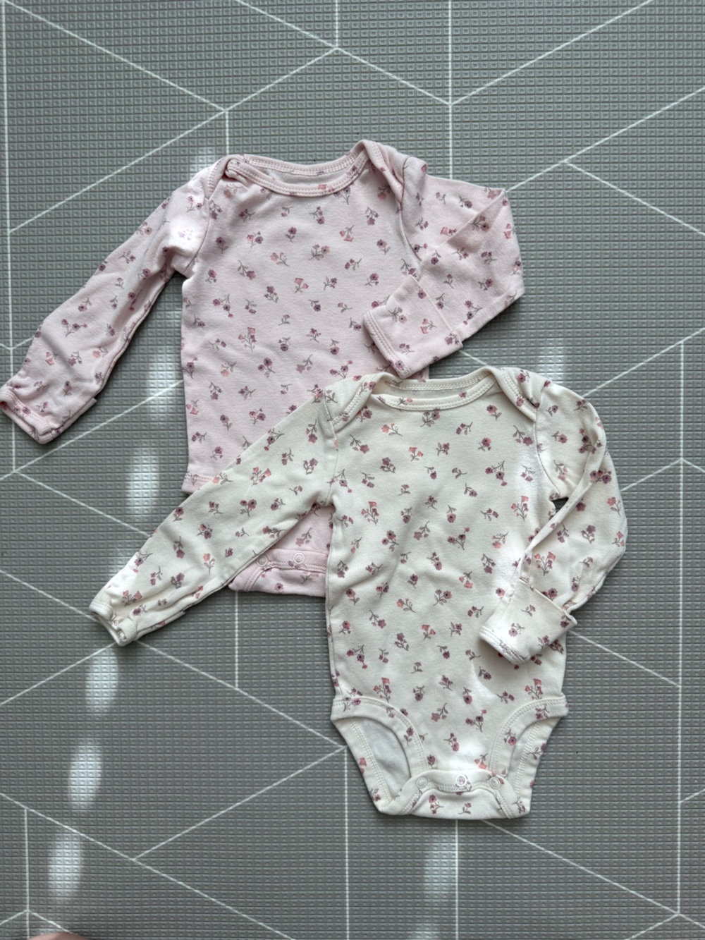 Carters|Baby girl ditsy floral long sleeve neutral bodysuits,cottagecore boho•